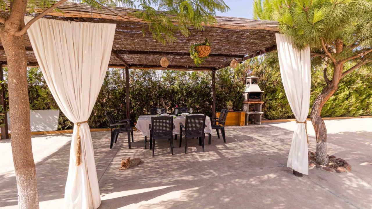 Casa Rural Villa Lucrecia La Lantejuela Esterno foto